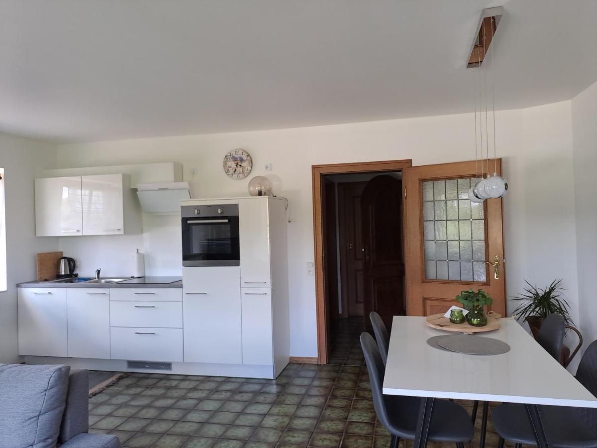 Weingut Goedert Apartment Osann-Monzel